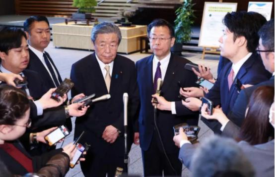 日本学者提出一个平息中国怒火的建议：过去这一招屡试不爽！早稻田大学教授岸博幸