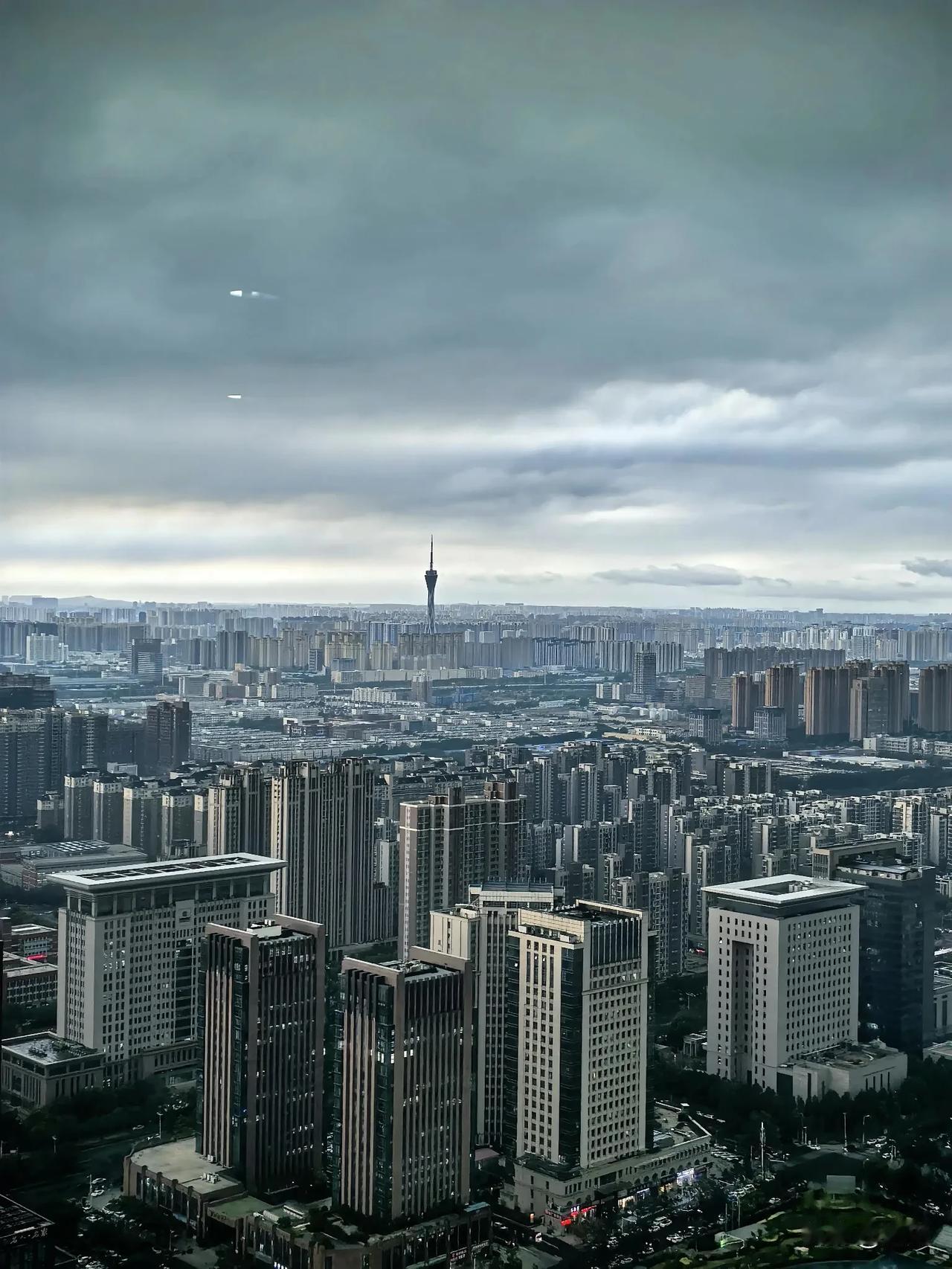 房价暴跌=经济崩盘？48万亿存款难抵120万亿缩水，专家疾呼：救楼市先救信心！