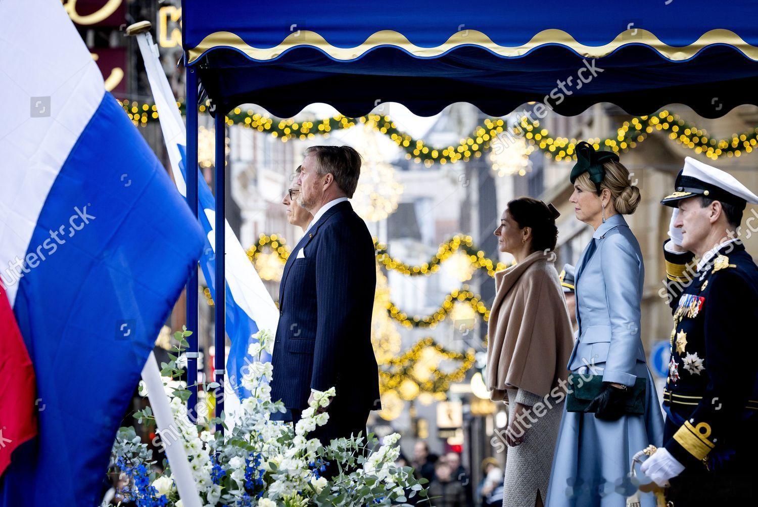 新闻2025.12.11芬兰国事访问荷兰Day1，荷兰国王夫妇在水坝广场举