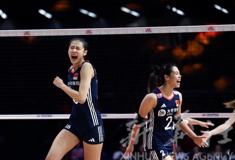 U19上海女排“天才少女”云集，甚至黄悦鑫、杨舒茗、王奥芊都是中国女排国家队成员