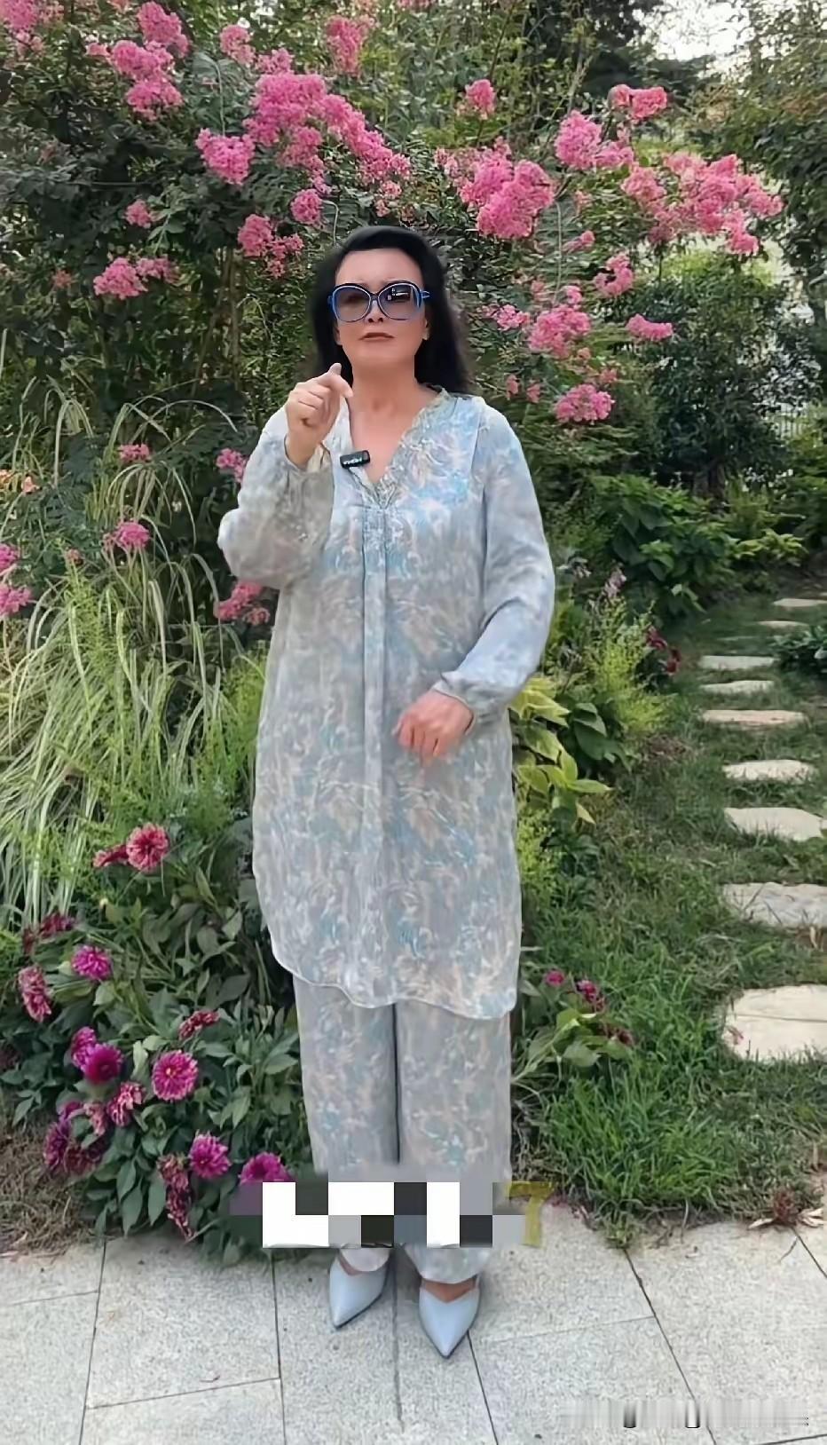 好多人之前都在传，张兰动身前往加拿大看望箖箖和玥儿，消息传得有鼻子有眼。结果最
