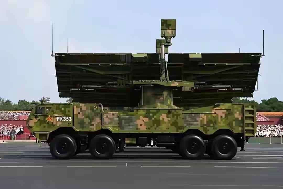 解放军列装定向能武器，美媒：或终结无人机时代，是美国的“不祥信号”！ 美国人