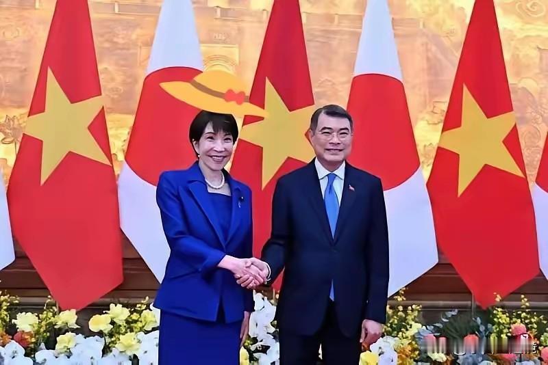 日本首相，高市早苗发表声明。5月2日，正在河内访问的日本首相高市早苗与越南