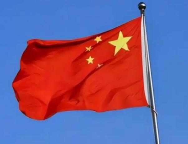 不准中国援俄，也不准中国收台，更不准管制稀土。七国集团最近明确指出，中国不能援助