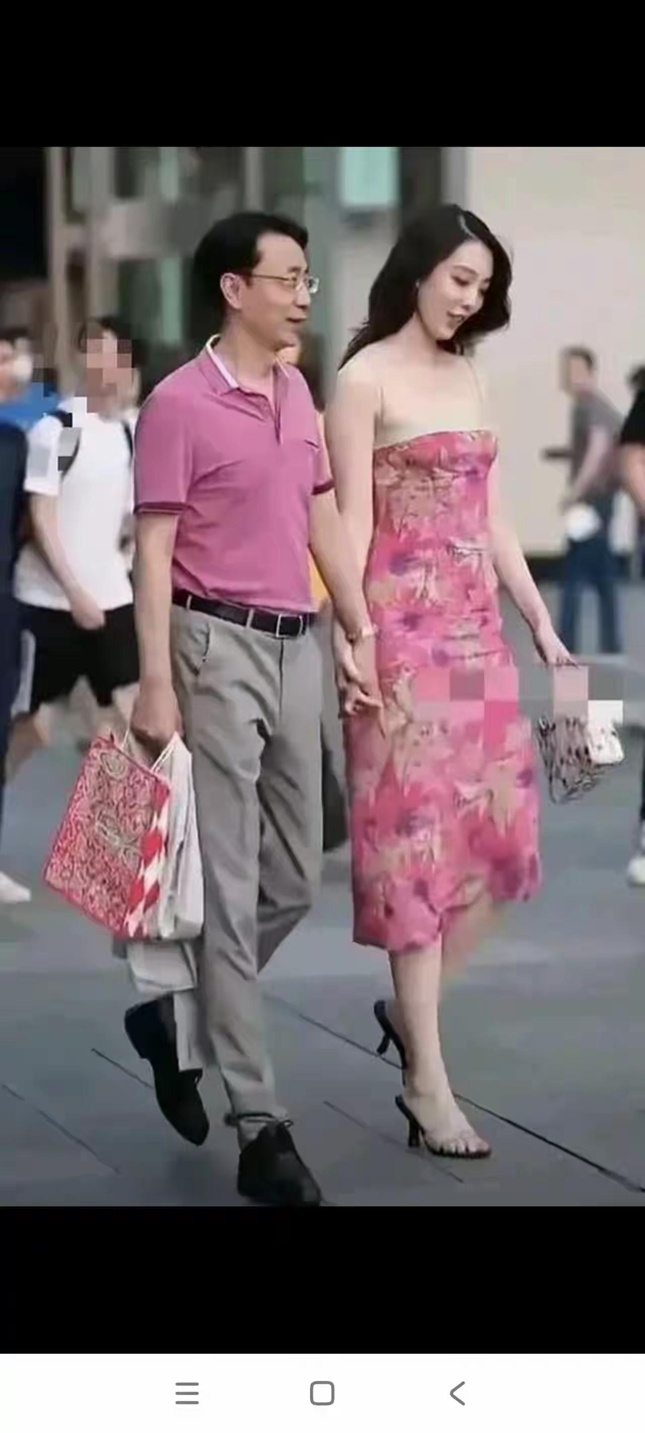 一辈子不结婚的女干部！二十年前，我们单位从其他地方调来一个女干部，这个女干部长
