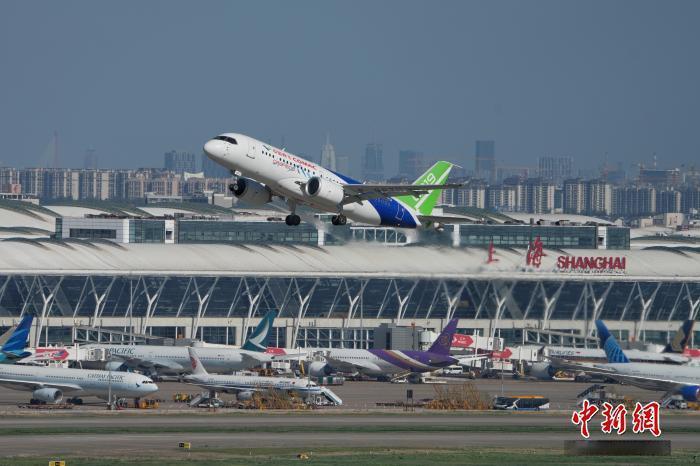 C919高原型成功首飞：剖析平原版与高原版动力系统核心差异7月29日，C919