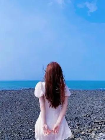 善恶终有报，因果从不亏我信因果，信轮回，更信报应。伤害过别人的人，从来不