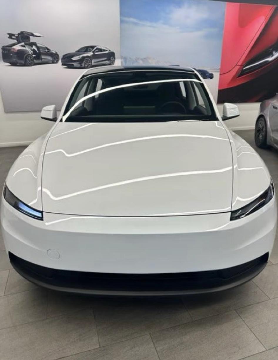 网传特斯拉ModelY标准版将于春节后开售，起售价20.99万元。此消息若属实