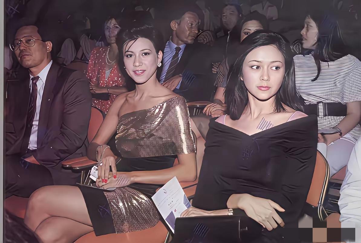 关之琳无论处于何种状态，都美得令人惊叹。那神仙般的颜值摆在那里，无人能够替代。此