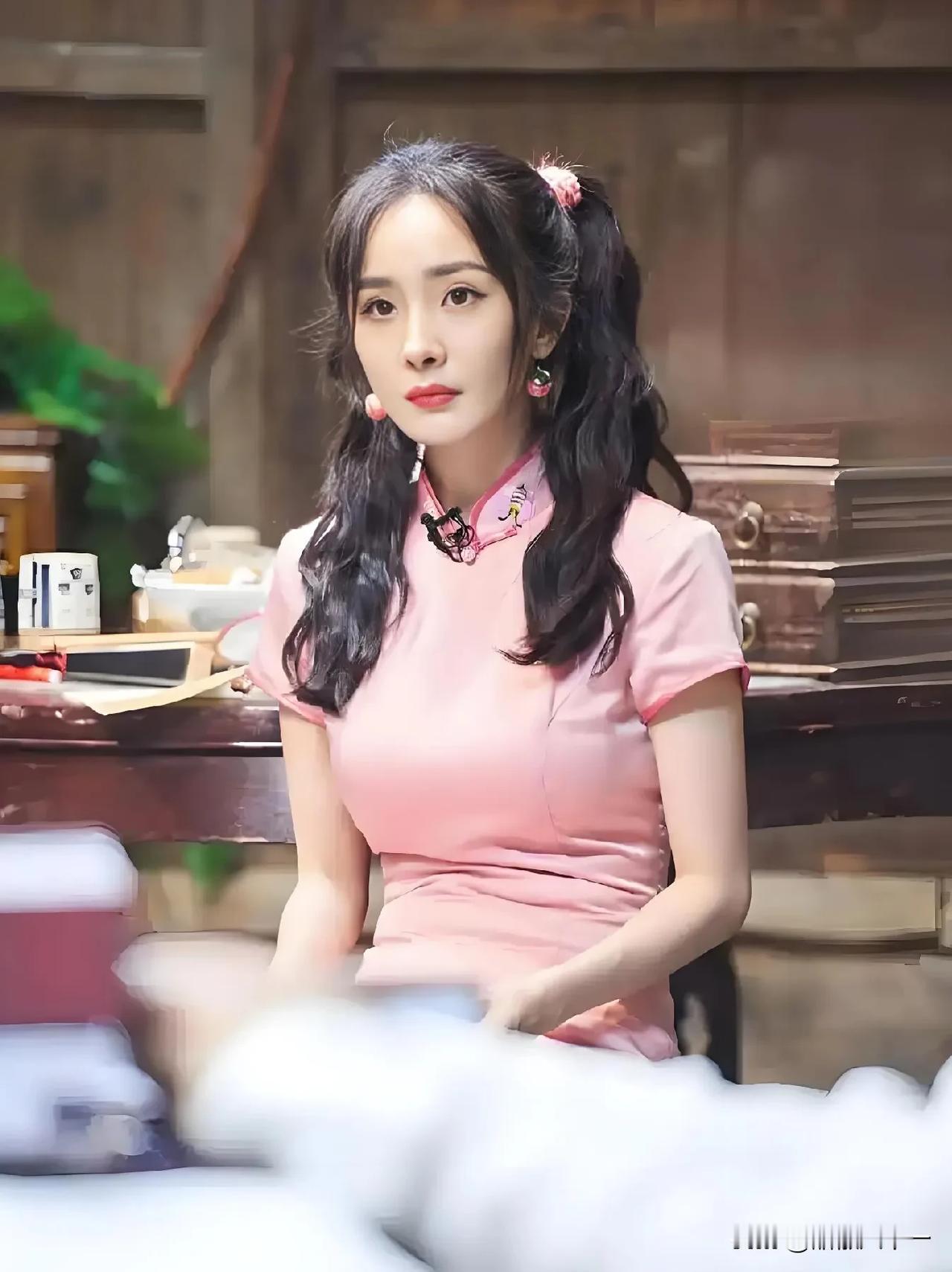 电视剧《生万物》爆火，最后悔的应该就是演员杨幂了，想不通为啥自己演了二十