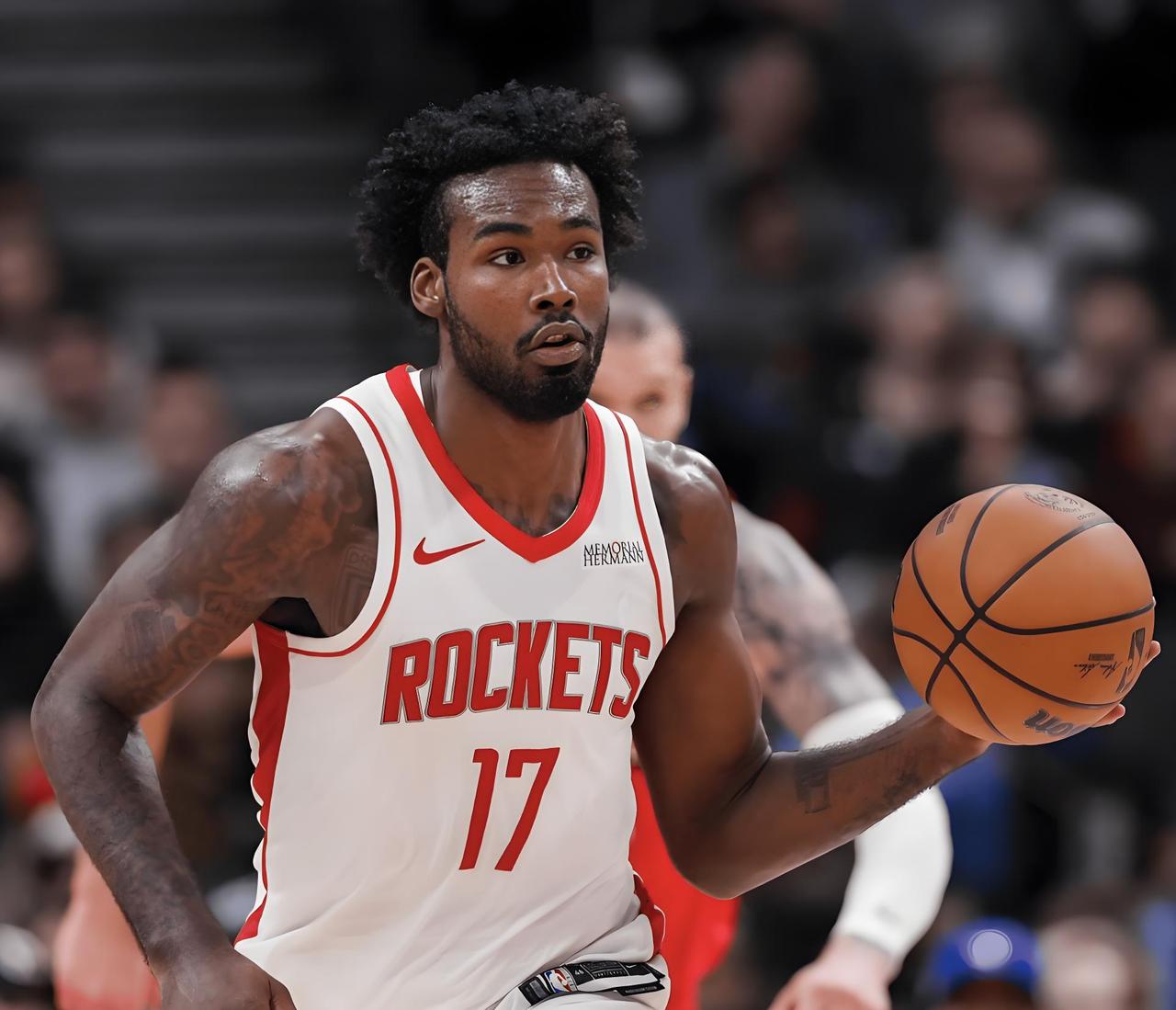 伊森就这水平还想要4年1.2亿，每年500万都给多了！一直挺不明白乌杜卡的，