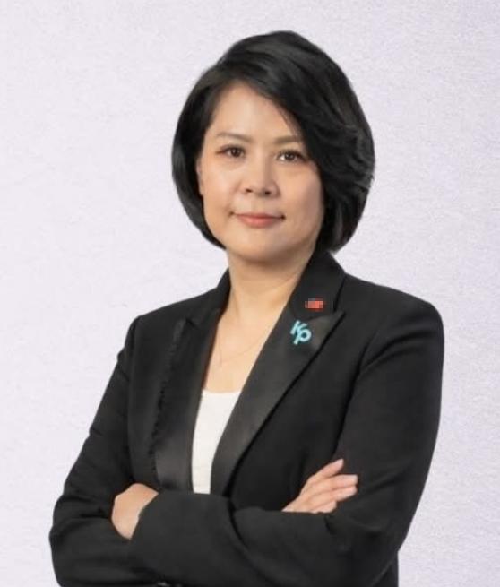 民众党立委李贞秀真的太天真了，昨天媒体曝光了台独顽固分子刘世芳亲属在大陆赚钱且为