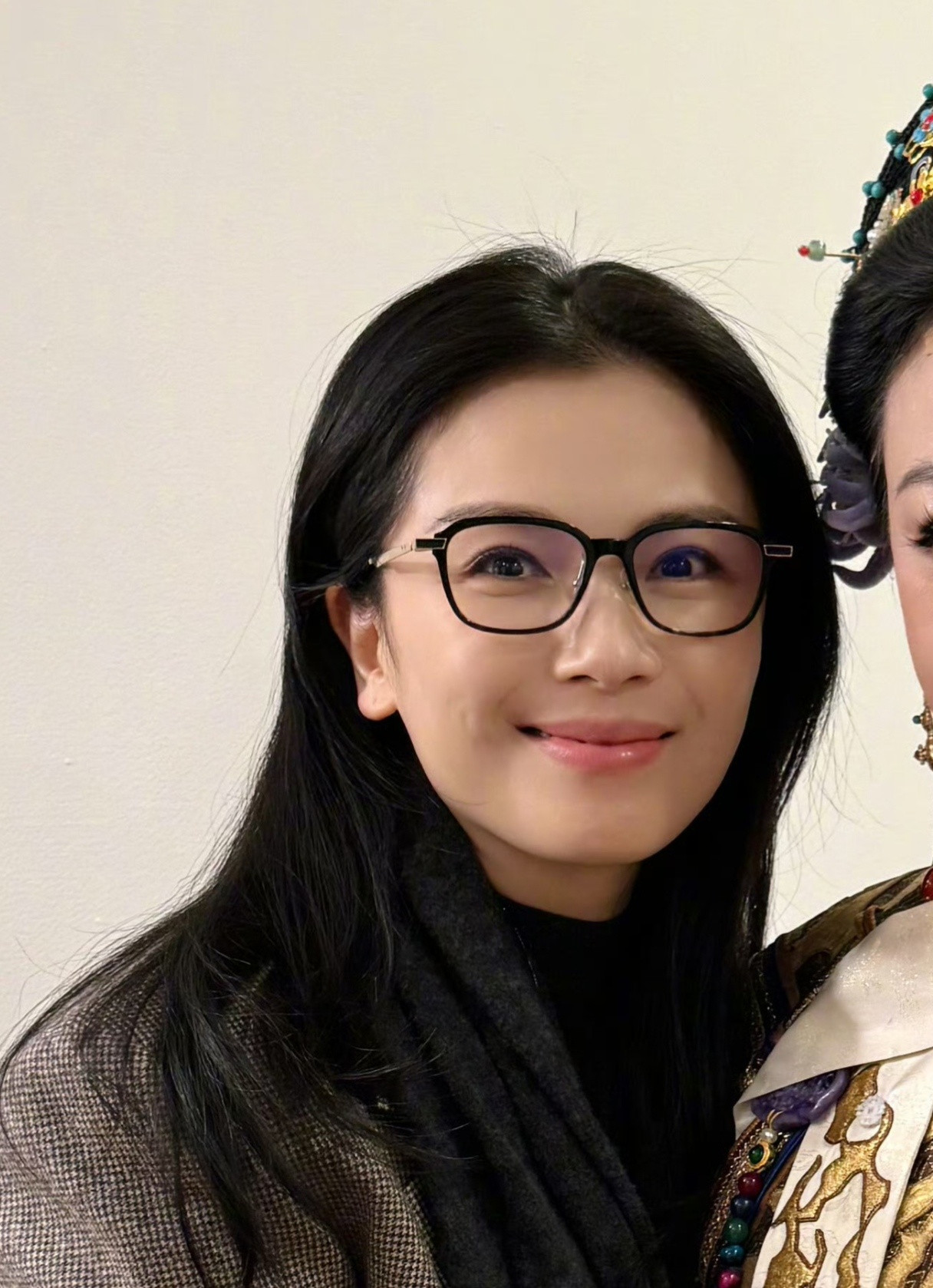 刘涛皮肤真的很滑溜～叫她宝宝是有道理的～