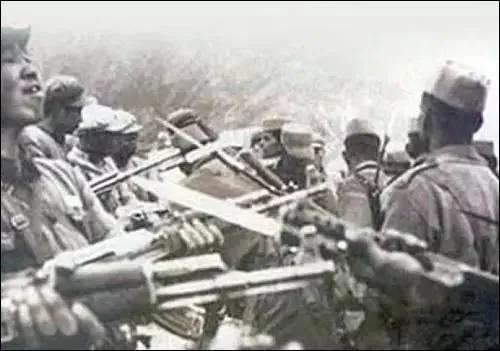 1962年中印干了一架，在未开战前，我们的内心是七上八下的，因为那个时候的印度看