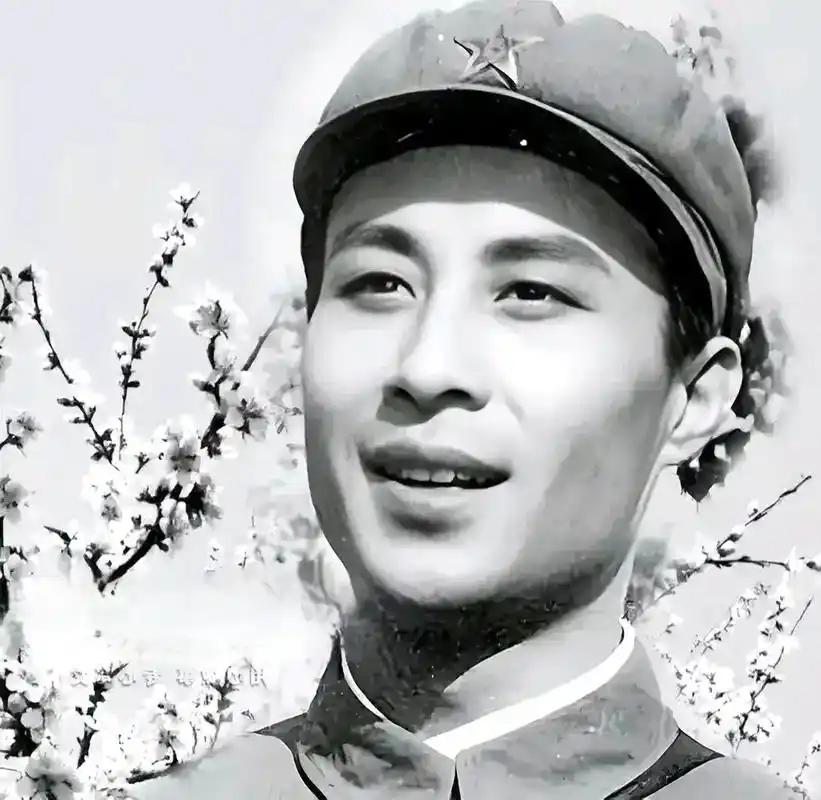 演员王心刚的帅，是从骨子里透出来的，无人能及。他在《红色娘子军》中饰演洪常青，脸