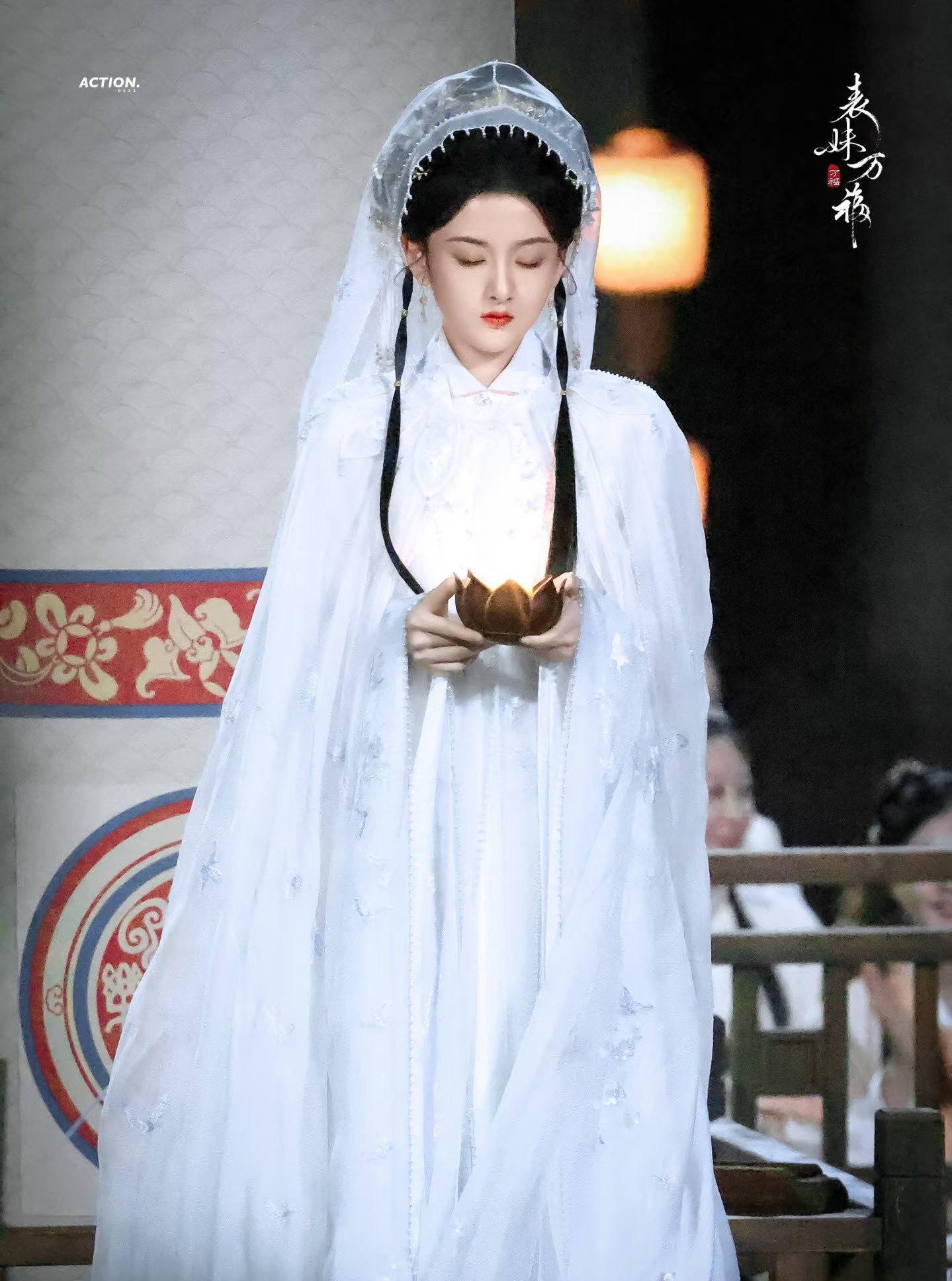 《表妹万福》里还有这种造型啊。​​​
