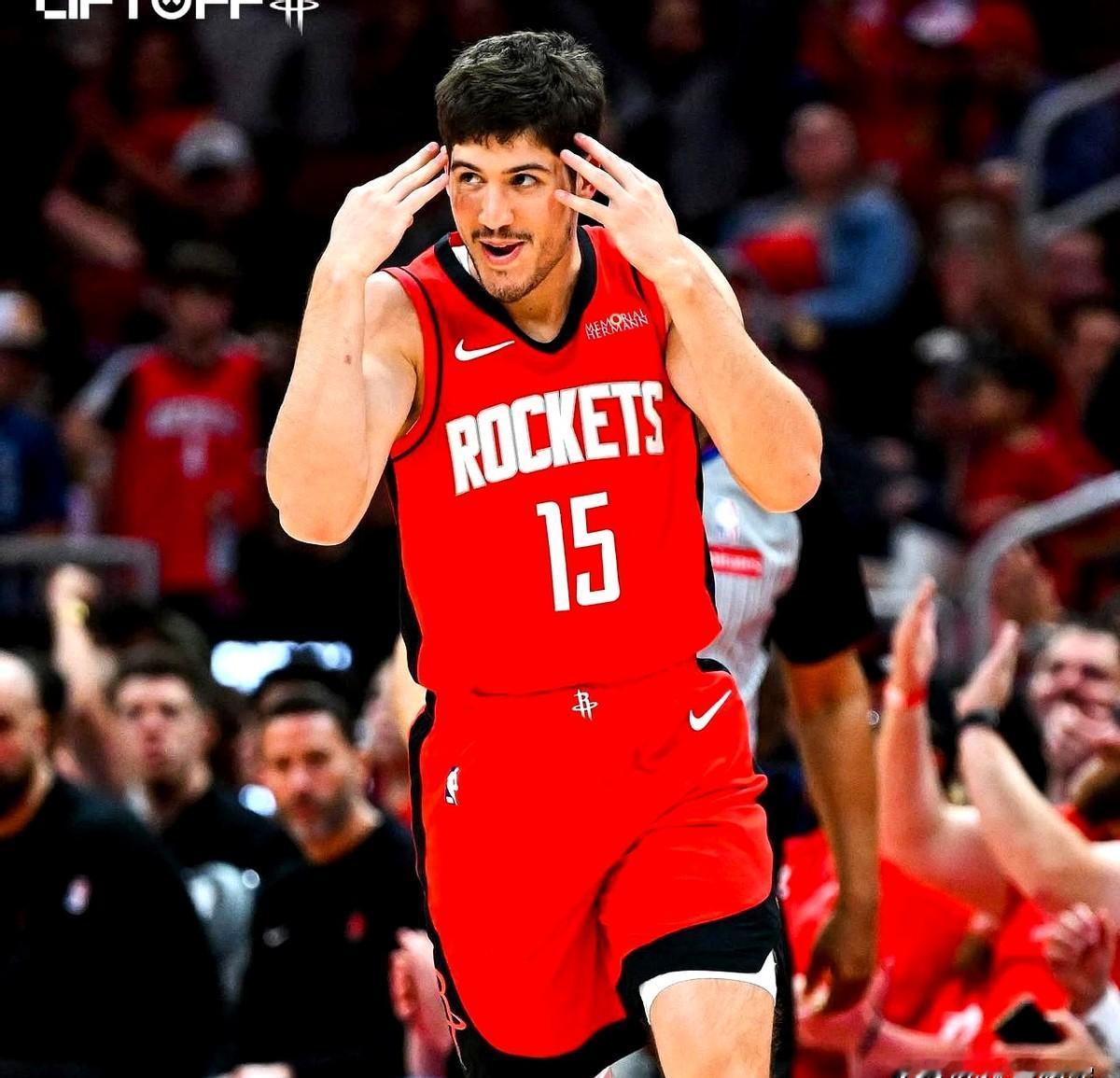 谢波德的崛起原因找到了！火箭队篮板全联盟第一，给了射手巨大信心。有申京、杜兰