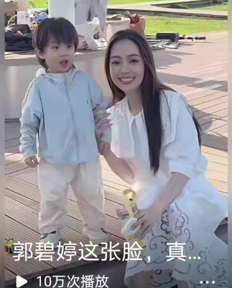 郭碧婷真的好漂亮，改变了向佐他们家基因