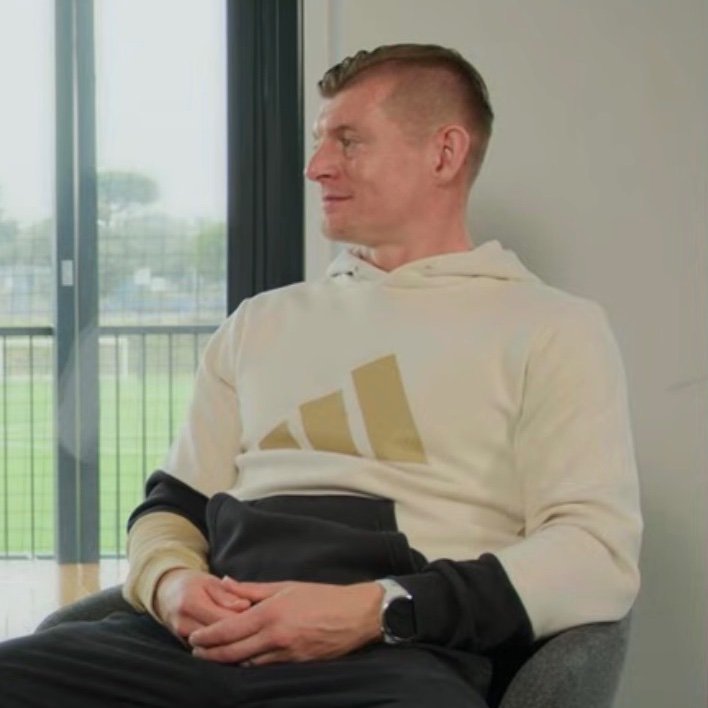 克罗斯：“哈维·阿隆索？作为教练，最难的挑战就是执教皇马，这份工作绝非易事。在皇