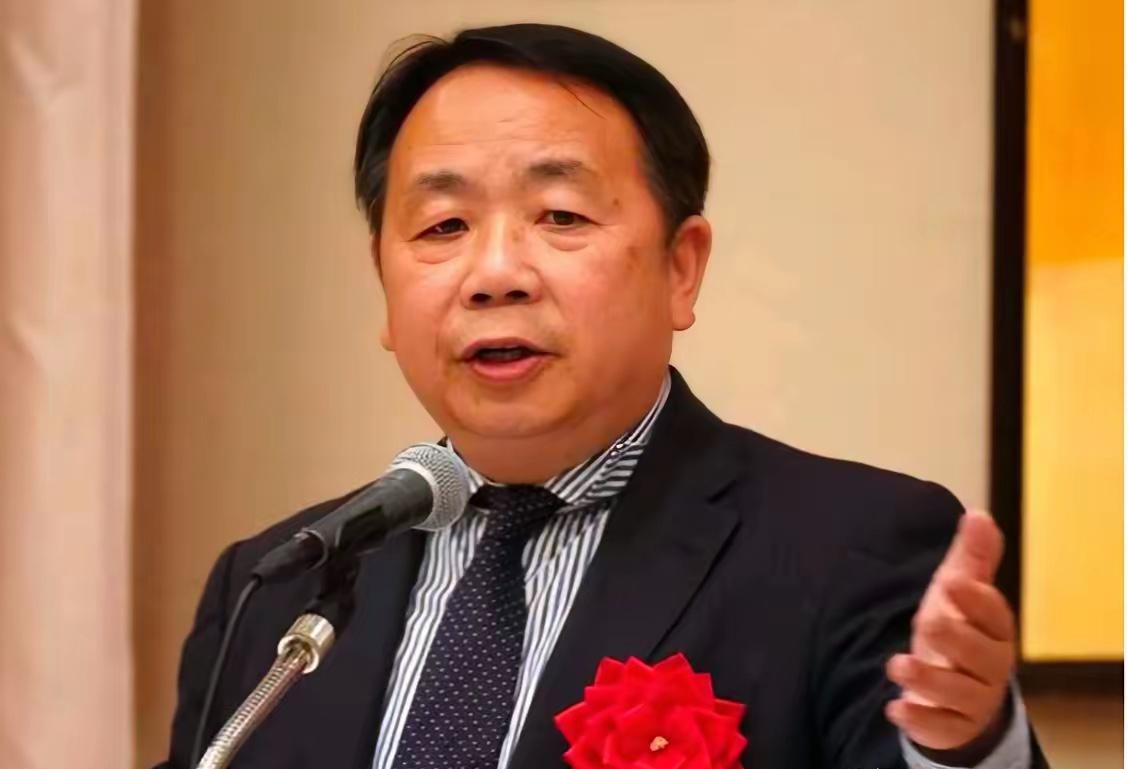 7月1日是个什么日子，中国人心里都有数。偏偏就在这天，《民族团结进步促进法》刚落