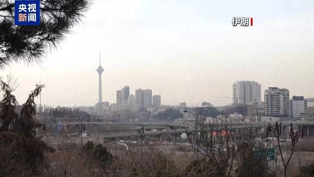 凌晨的德黑兰，火光直冲云天！以色列战机空袭伊朗核实验室。这记闷棍敲得震天响，可谁