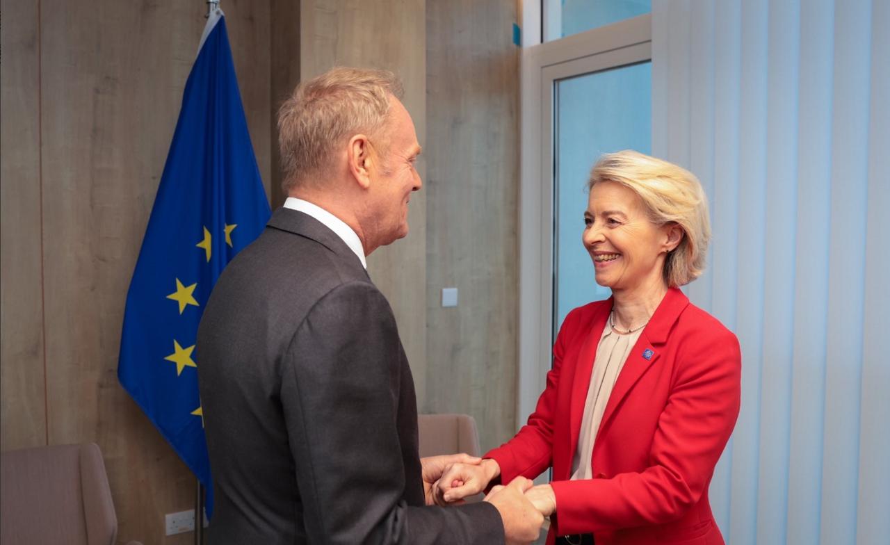 欧盟睡不着了4月24日，中国商务部发布公告，将7家欧盟实体列入出口管制名单。