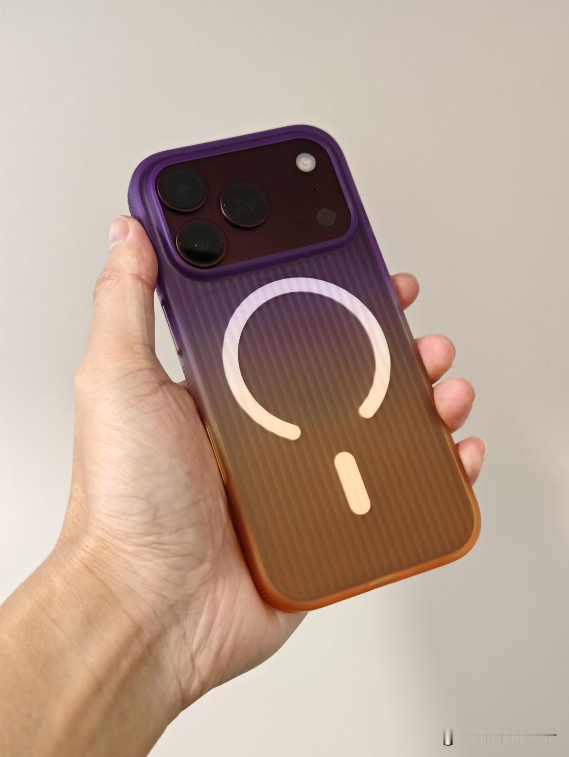 真的假的，iPhone18ProMax存在缺陷。这两天美国那边有一批人手机