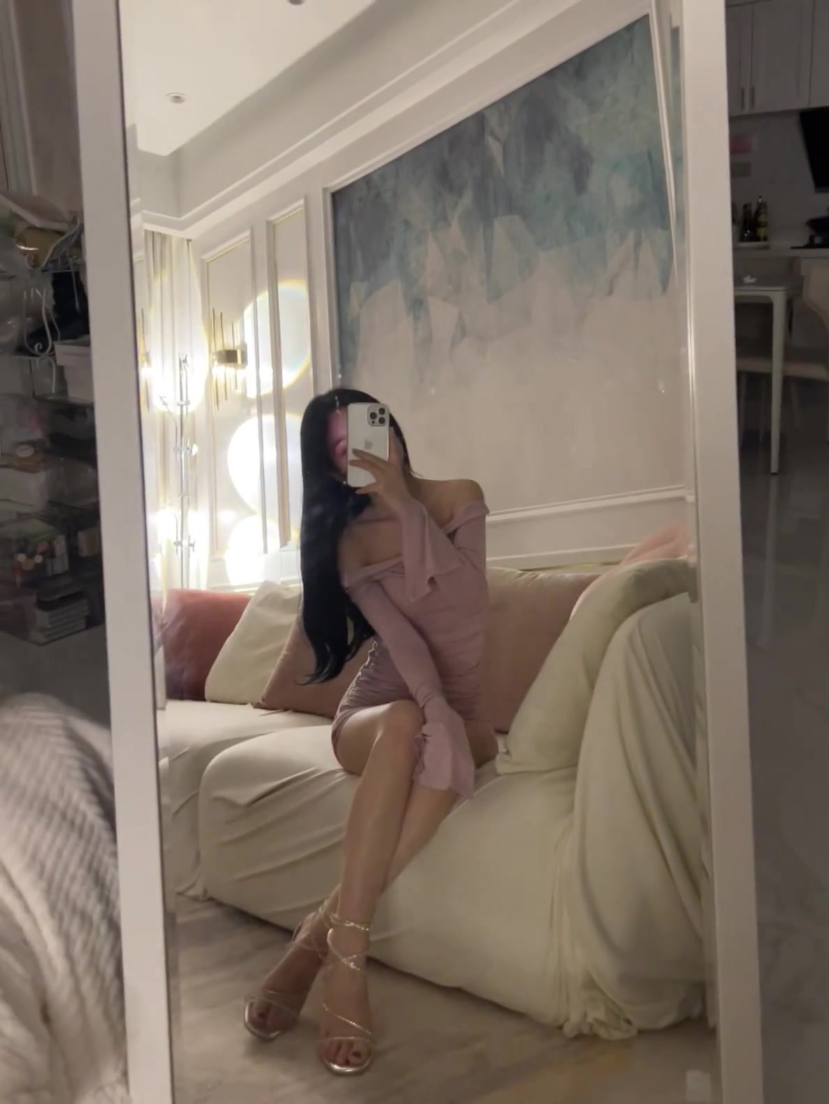 姐虽然色但姐不说姐要做矜持的女人​​​~​​​