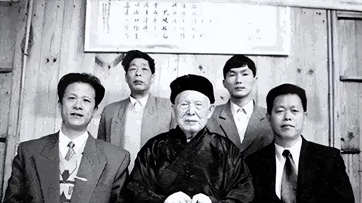 1990年, 老和尚给国家写信: 我要公布一个秘密, 否则会成党史悬案