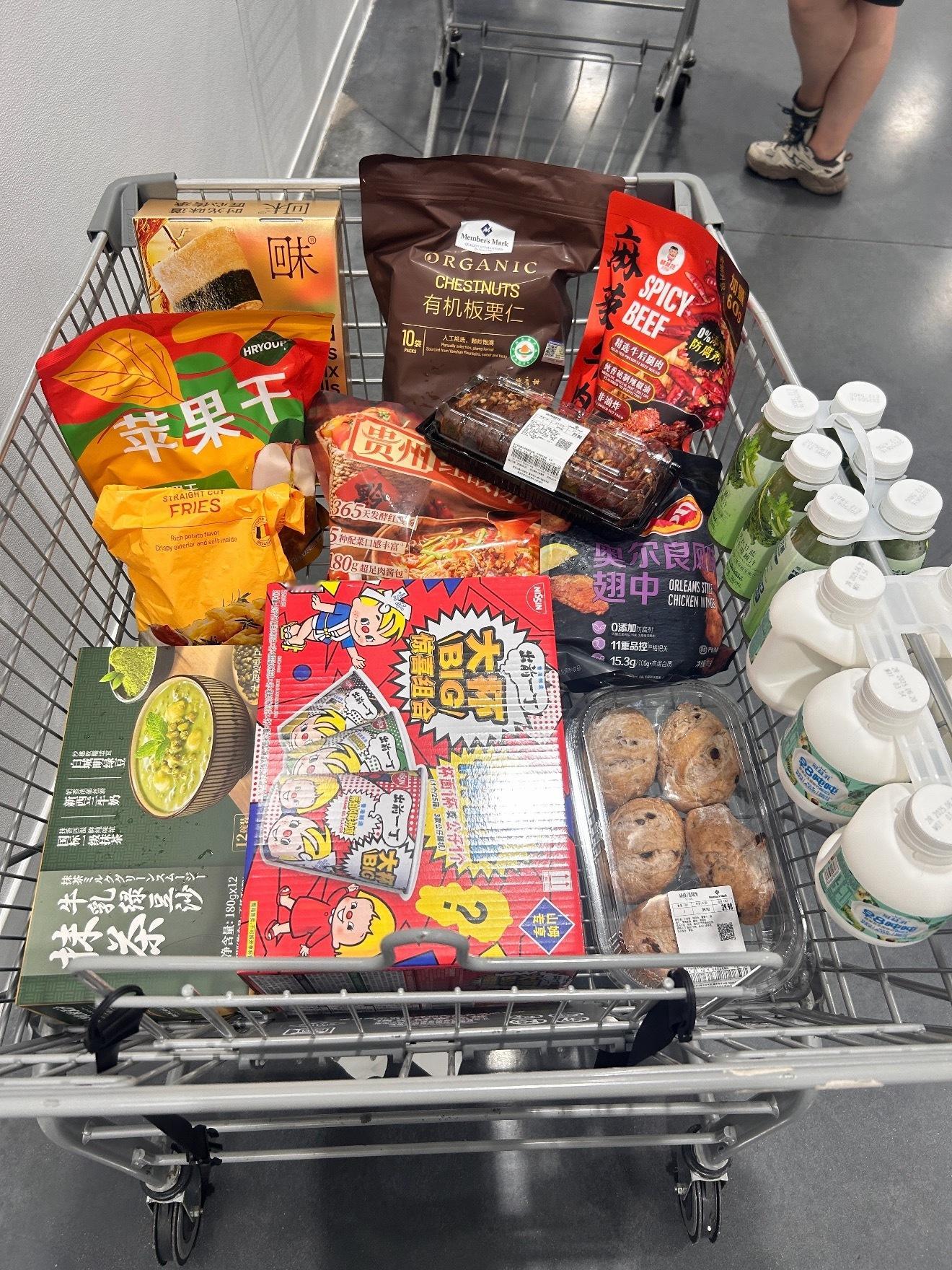 前阿里副总刘鹏挂帅山姆难怪最近山姆一股盒马味，原来真有阿里基因的注入。如今山姆