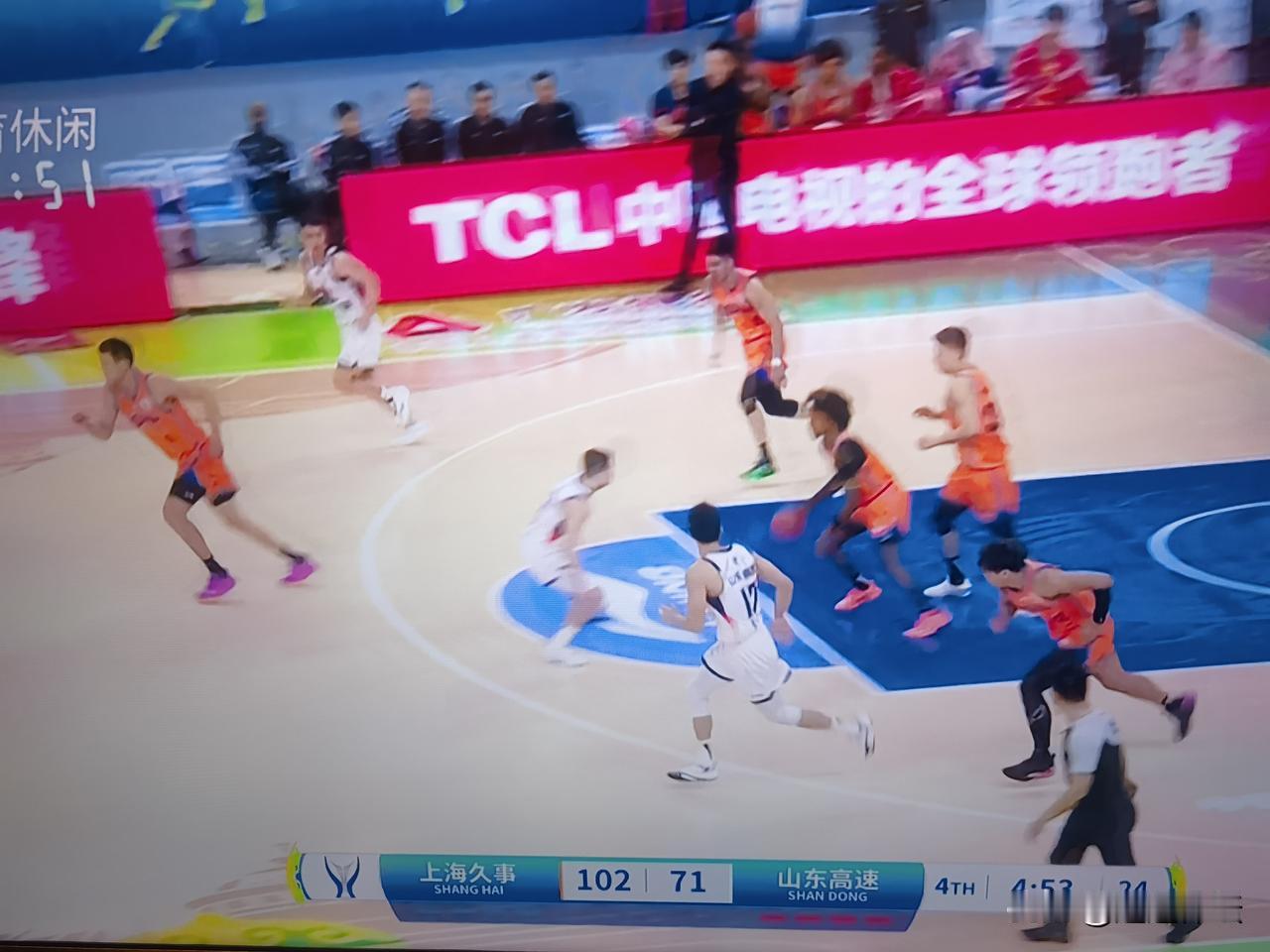 山东高速男篮无缘CBA俱乐部杯冠军赛！邱彪战略性放弃CBA俱乐部杯，第四节换上全