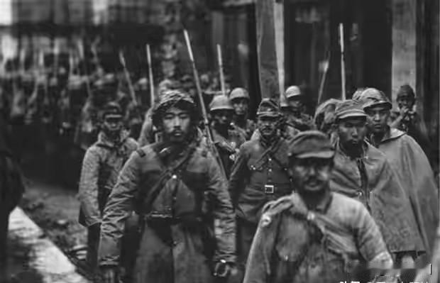 日寇暴行:平山县驴山惨案驴山是一座南北长7000米、东西宽3000米的孤山。