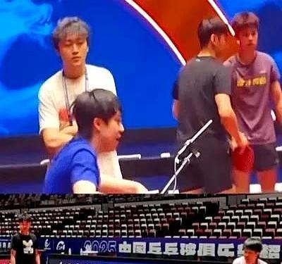 王楚钦被代拍堵到崩溃那一刻王晨策已经推着行李冲出十米开外不是助理，不是亲戚