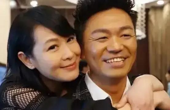 2008年，刘若英开演唱会，想邀请王宝强做嘉宾。没想到，王宝强拒绝地说：“我在拍