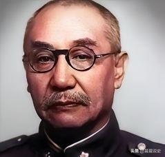 1945年10月，阎锡山下令将侍从秘书李蓼源带去荒郊外活埋，执行命令的师长犹豫了
