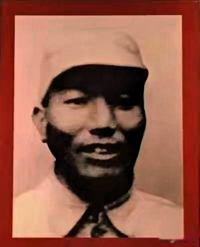 王应慈（1913—1977），原名王昭贤，陕西华县人，中央社会部资深情报侦察骨干