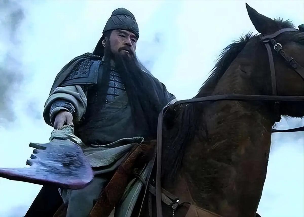 为何关羽打个樊城，降个于禁，杀个庞德就能威震华夏了呢？要搞懂关羽为啥打个樊城