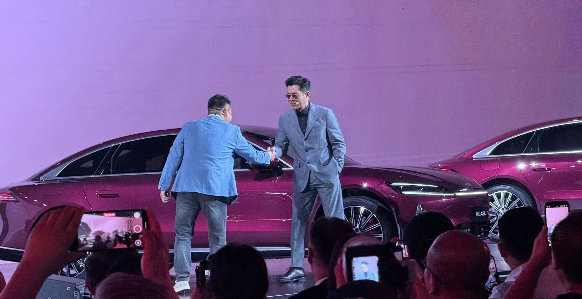 古天乐成为风云A9L001号车主古天乐的演艺之路从不是一蹴而就，而是步步沉淀。