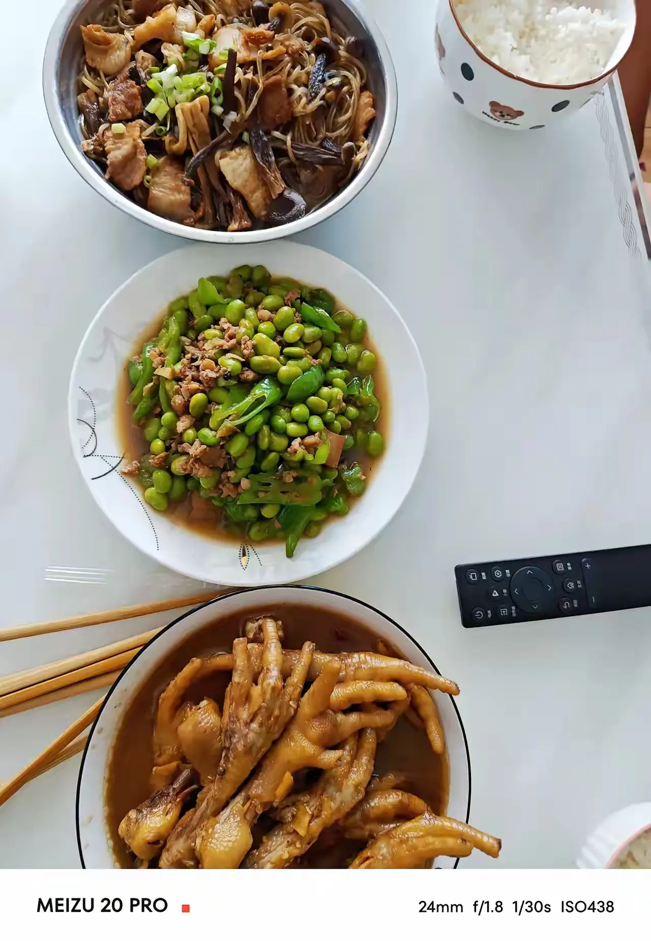 如果是你，你会去上班吗？老公每个月给我12000左右我在家带孩子，老二今年上