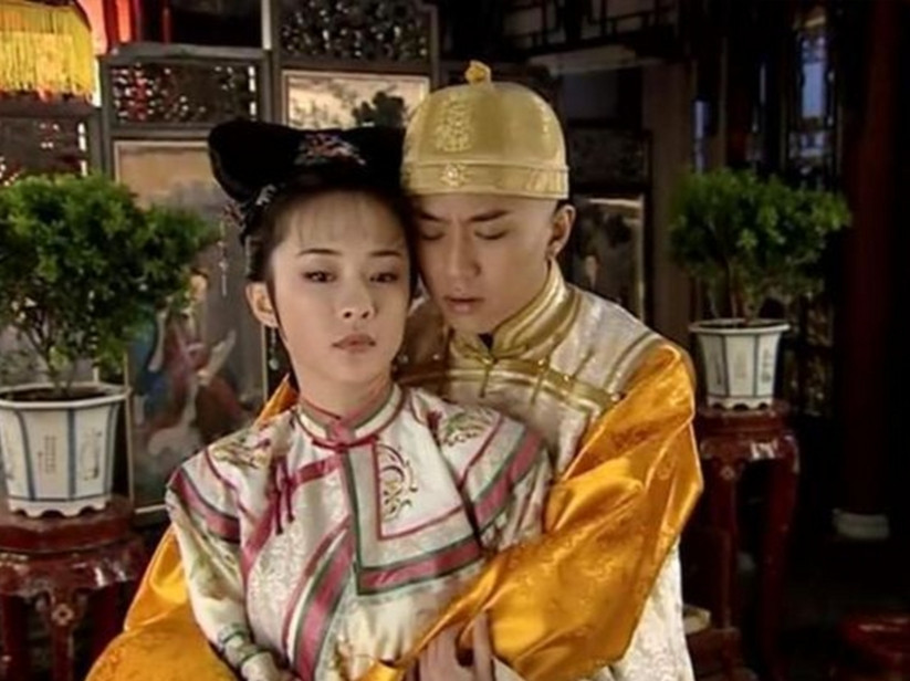 顺治刚驾崩，20岁贞妃被逼殉葬，一碗红豆粥下肚后她哭喊：姐，都是你害了我！