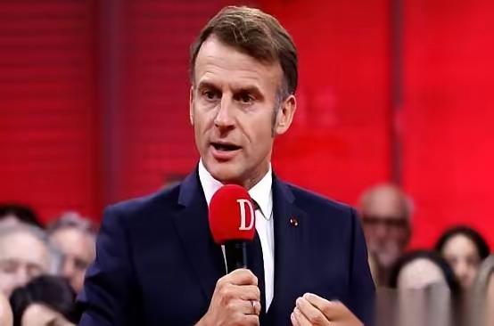 炸了，真的炸了。半夜刷到个新闻，说法国那位帅哥总统，马克龙，琢磨着要请咱们去G7