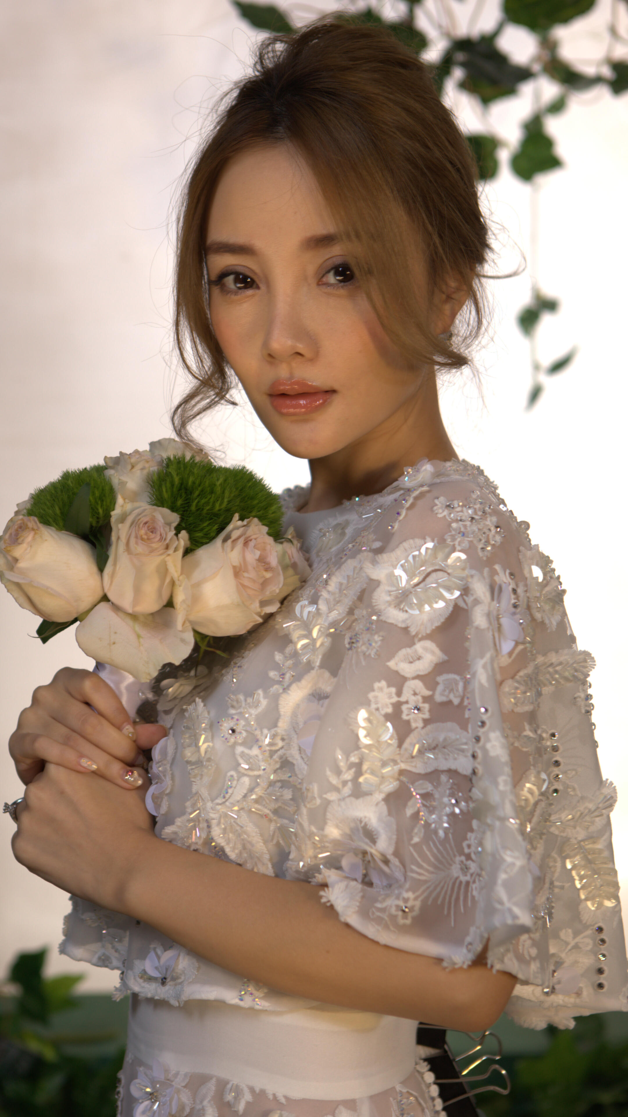李小璐早期婚纱，很有特点的欧式大双，精致小翘鼻尽显俏皮甜美