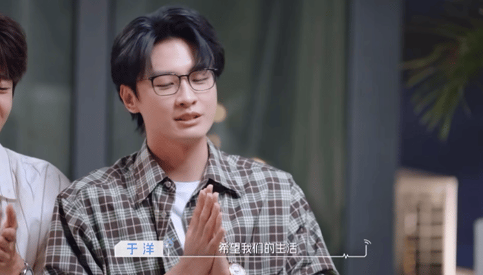 比恋爱更上头的是高浓度暧昧心动的信号比起正式恋爱，高浓度暧昧更容易让人沦陷。势均