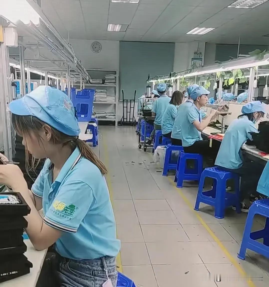 在我二十多年打工生涯中，也进了至少50家工厂，发现工厂老板与老板之间差距大！这种