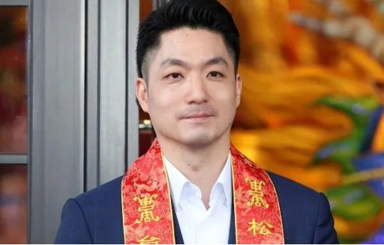 台湾政坛这片天，怕是要变了！岛内现在流传着一个预言：只要蒋万安2026年顺利