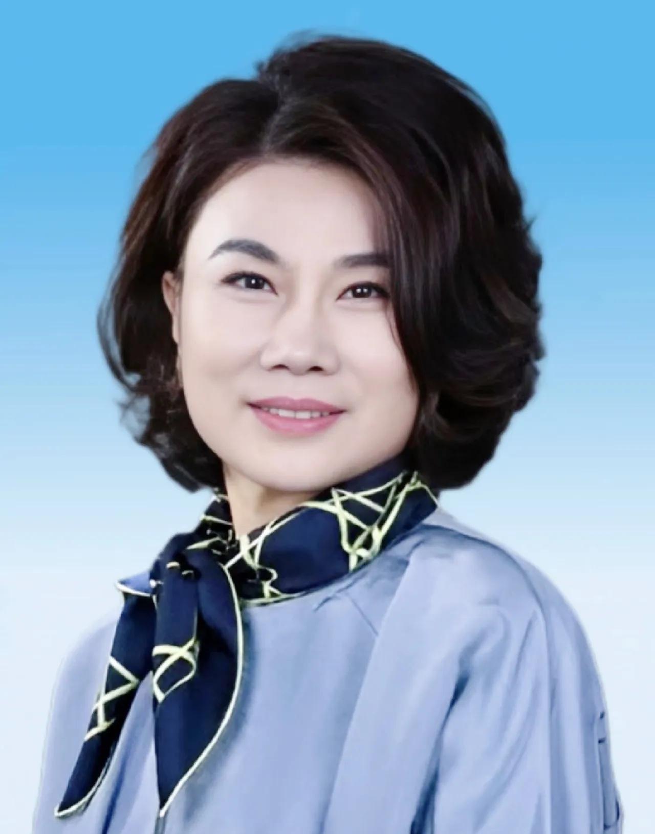 纽扣摄像头贴身偷拍行李箱暗藏定位芯片国安通报撕开间谍装备伪装这不是好莱坞