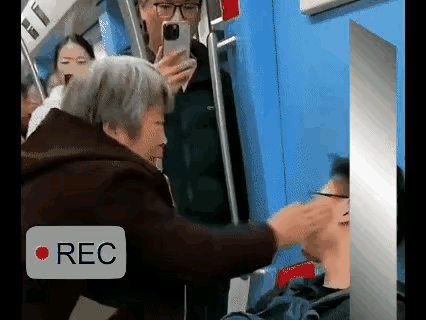 老太太当场懵了！本想靠着年纪道德绑架，没想到这次遇上了不买账的人。这下总算