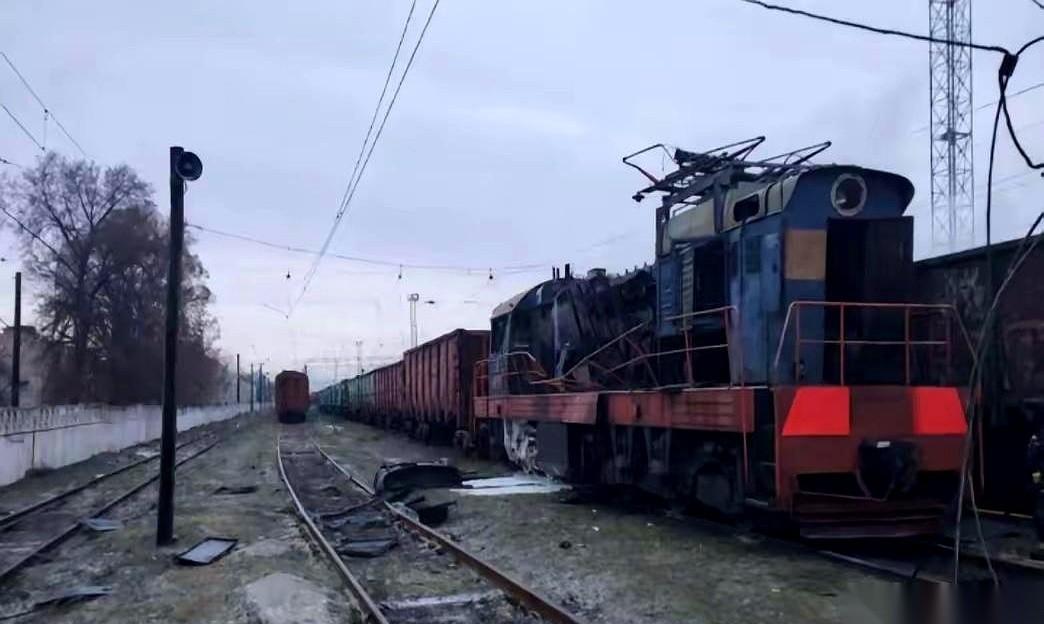 俄军的火力刚暂停几天，乌克兰那边抓紧时间，硬是把全国供电率从崩溃边缘，一寸寸抢修