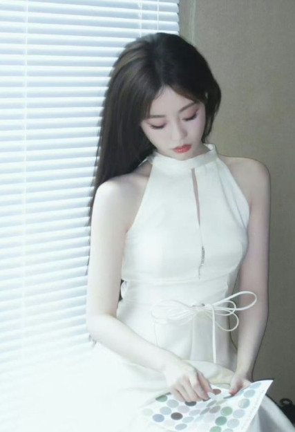 祝绪丹白月光回国，好温柔知性美。