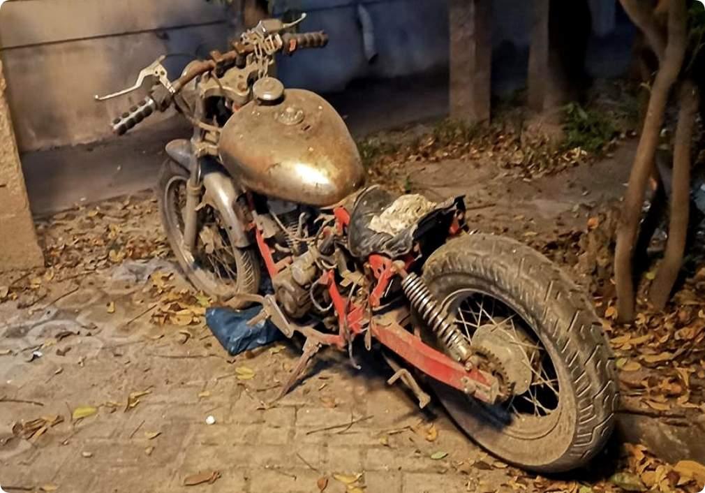 13年大限将至，你的老车只能进废铁堆吗？2026年摩托报废新规解读逾期不报废